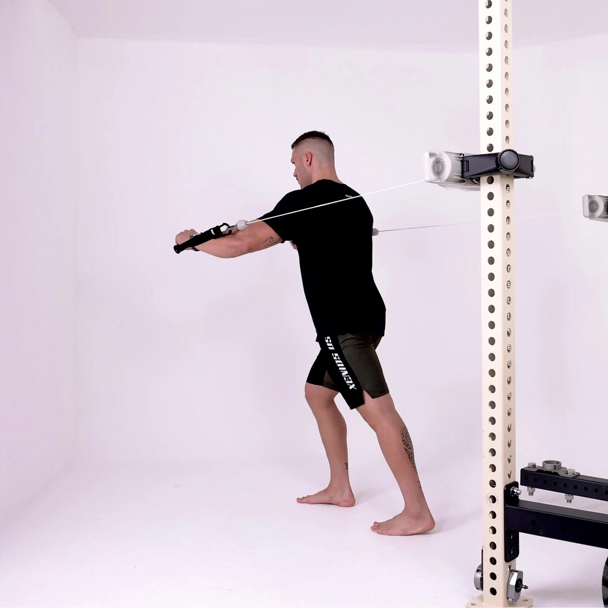 Standing Chest Press (Handle)